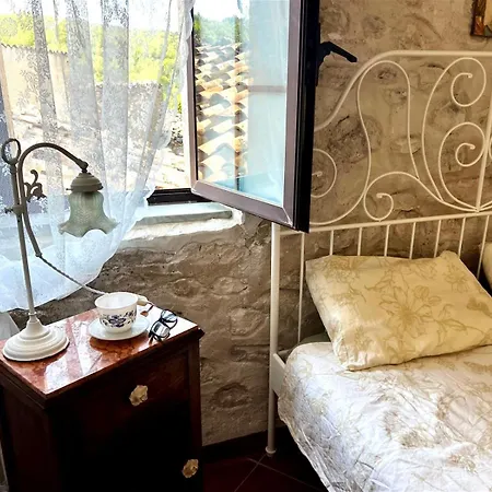 Holiday home Animae Petra Lettopalena